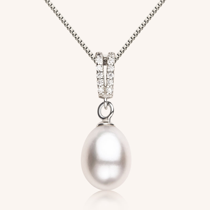 Pearl Pendant Necklace with Cubic Zirconia